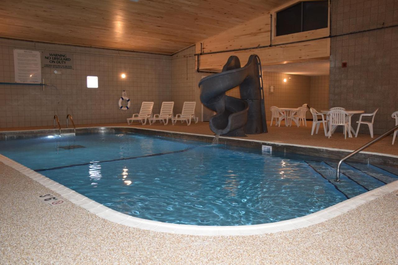 Walker Hotel Екстер'єр фото