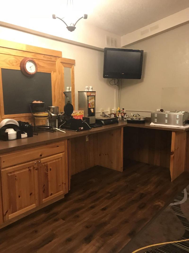 Walker Hotel Екстер'єр фото